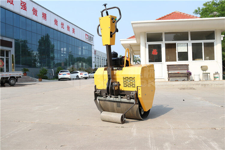 天氣轉(zhuǎn)冷,小型壓路機(jī)為什么會(huì)出現(xiàn)不能啟動(dòng)的情況？