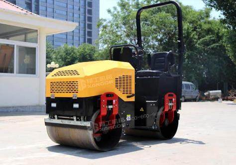壓路機(jī)型號(hào)多？根據(jù)工程量選擇準(zhǔn)沒(méi)錯(cuò)